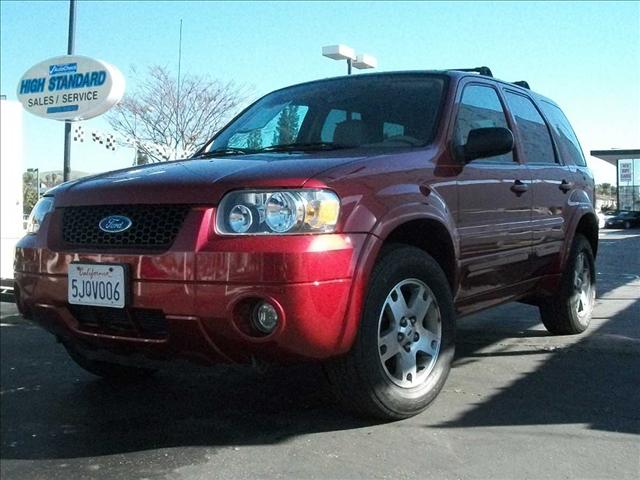 2005 Ford Escape SLT 25
