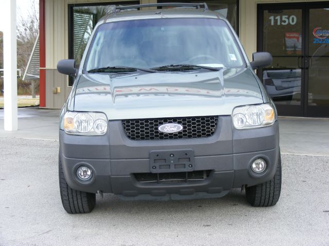 2005 Ford Escape HD Dually 4x4