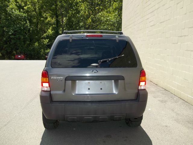 2005 Ford Escape SL 4x4 Regular Cab
