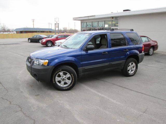 2005 Ford Escape 15