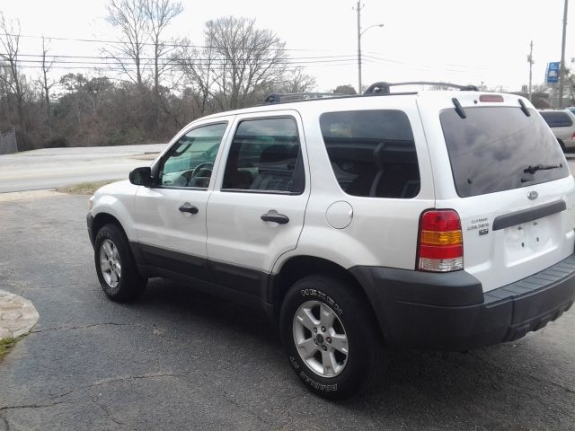 2005 Ford Escape SL 4x4 Regular Cab