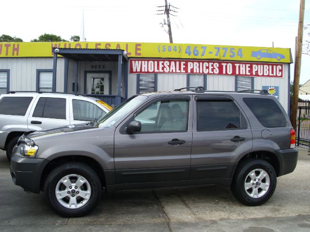 2005 Ford Escape SL 4x4 Regular Cab