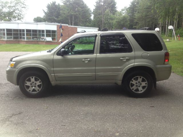 2005 Ford Escape Super