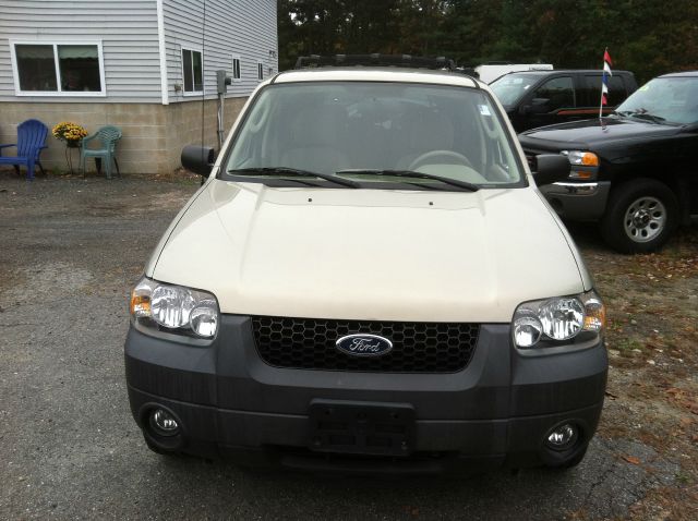 2005 Ford Escape FWD 4dr Auto Limited w/XM