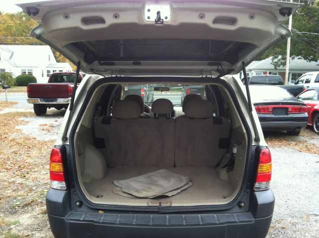 2005 Ford Escape FWD 4dr Auto Limited w/XM