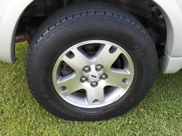 2005 Ford Escape Super