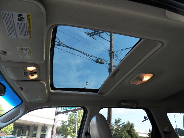 2005 Ford Escape Super