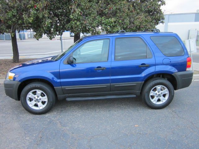 2005 Ford Escape SL 4x4 Regular Cab