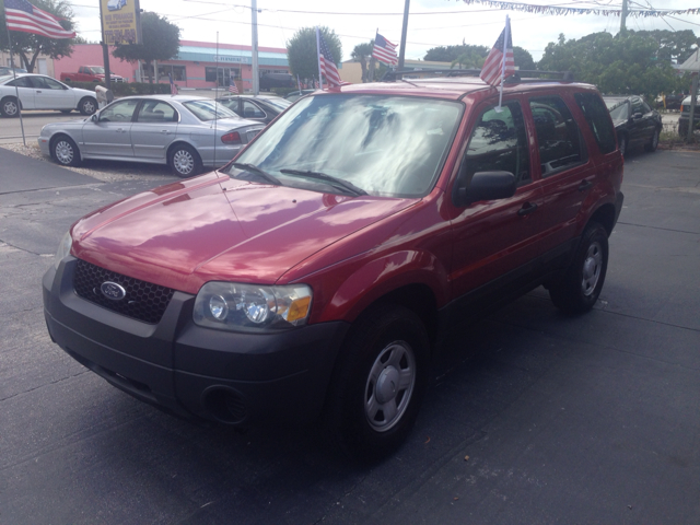 2005 Ford Escape 2WD Ext Cab Manual