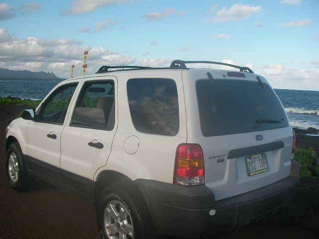 2005 Ford Escape SL 4x4 Regular Cab