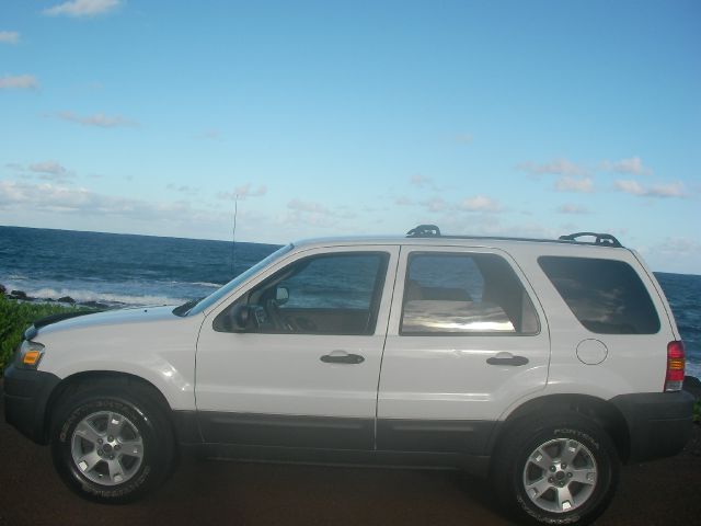 2005 Ford Escape SL 4x4 Regular Cab