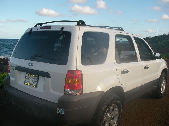 2005 Ford Escape SL 4x4 Regular Cab