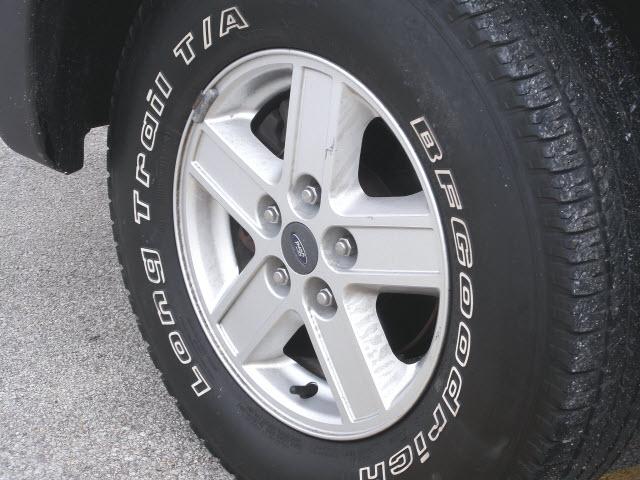 2006 Ford Escape Unknown