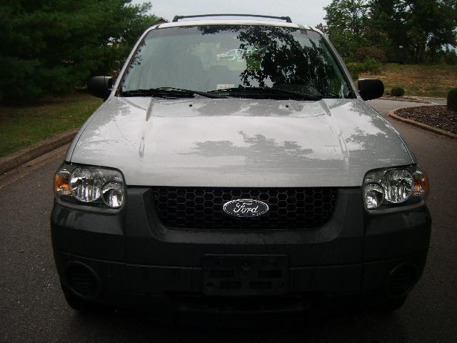 2006 Ford Escape 4dr Sdn Premier 2WD