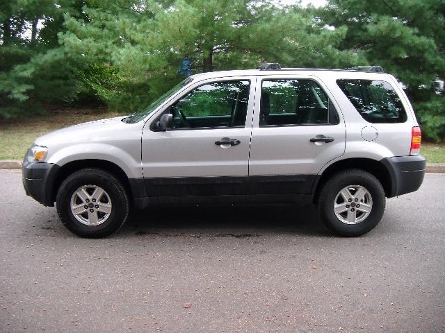 2006 Ford Escape 4dr Sdn Premier 2WD