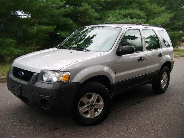 2006 Ford Escape 4dr Sdn Premier 2WD