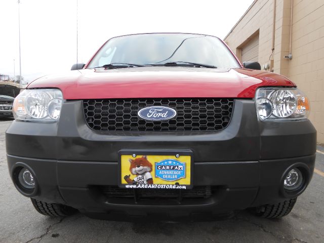 2006 Ford Escape Police Pkg 9C1 Carfax Available ON THE Premises