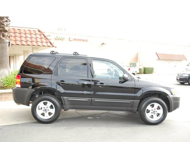 2006 Ford Escape Hbw/roof Rims