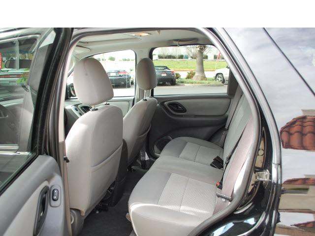 2006 Ford Escape Hbw/roof Rims