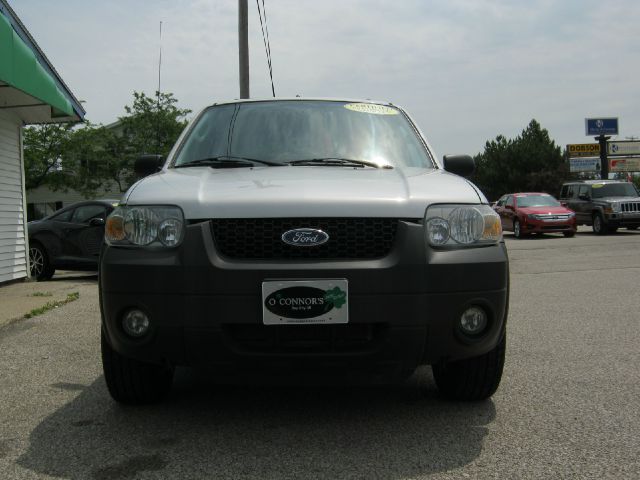 2006 Ford Escape SL 4x4 Regular Cab