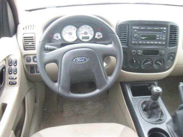 2006 Ford Escape XLS