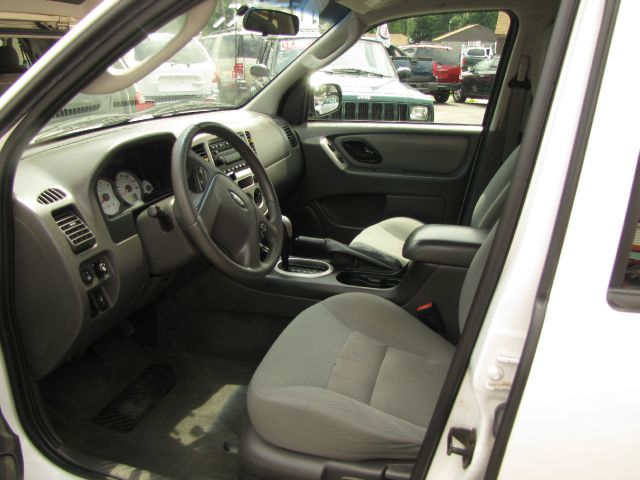 2006 Ford Escape SL 4x4 Regular Cab