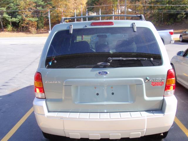 2006 Ford Escape ESi