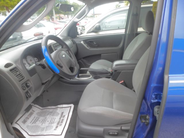 2006 Ford Escape SL 4x4 Regular Cab