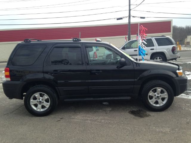 2006 Ford Escape SL 4x4 Regular Cab