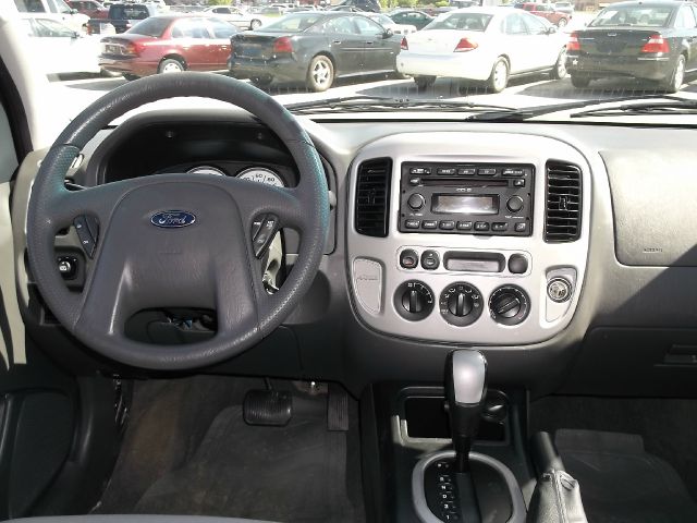 2006 Ford Escape SL 4x4 Regular Cab