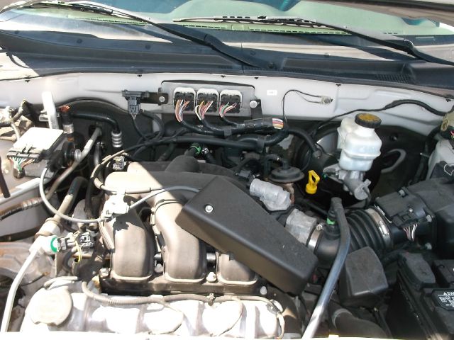 2006 Ford Escape SL 4x4 Regular Cab