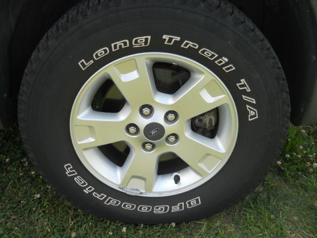 2006 Ford Escape SL 4x4 Regular Cab