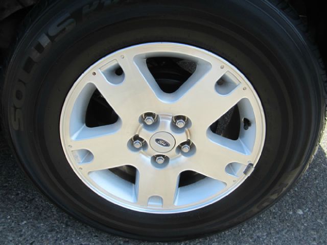 2006 Ford Escape SL 4x4 Regular Cab