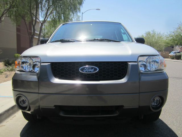 2006 Ford Escape SL 4x4 Regular Cab