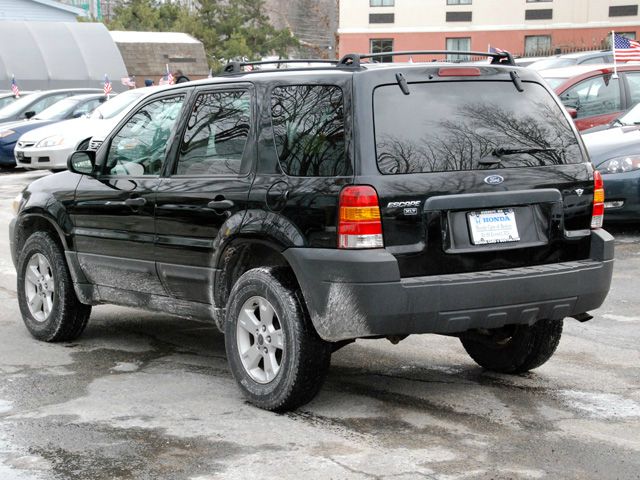 2006 Ford Escape SL 4x4 Regular Cab