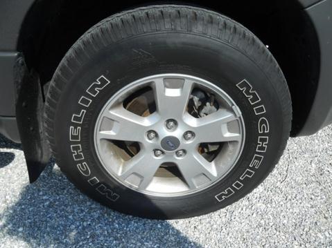 2006 Ford Escape ESi