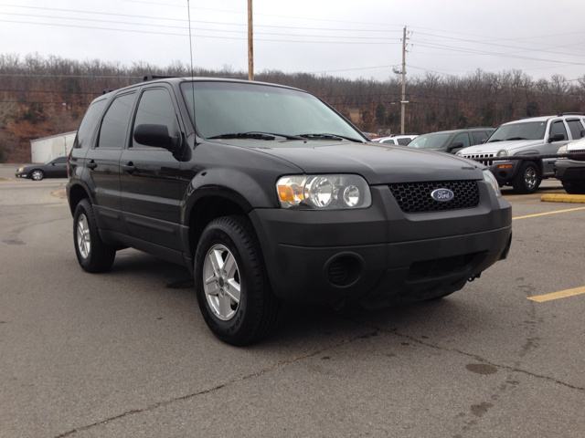 2006 Ford Escape Reg Cab 159.5 WB C5B