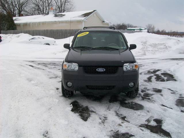 2006 Ford Escape ESi