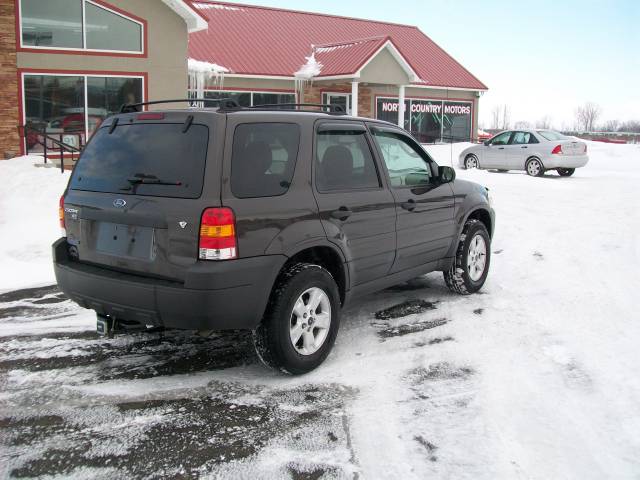 2006 Ford Escape ESi