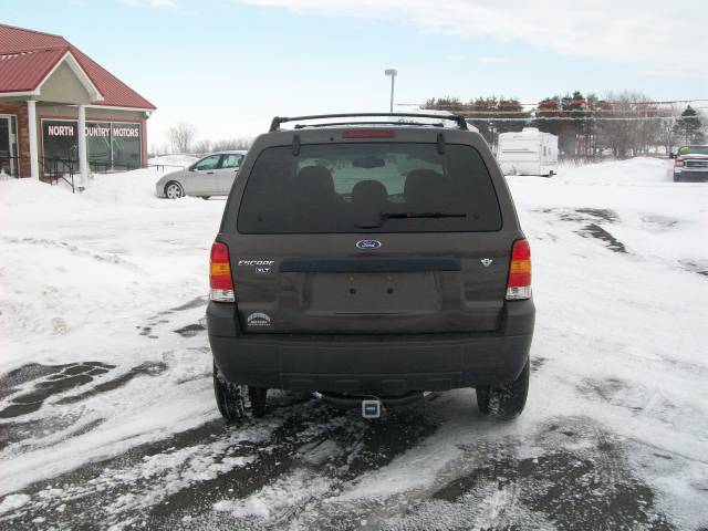 2006 Ford Escape ESi