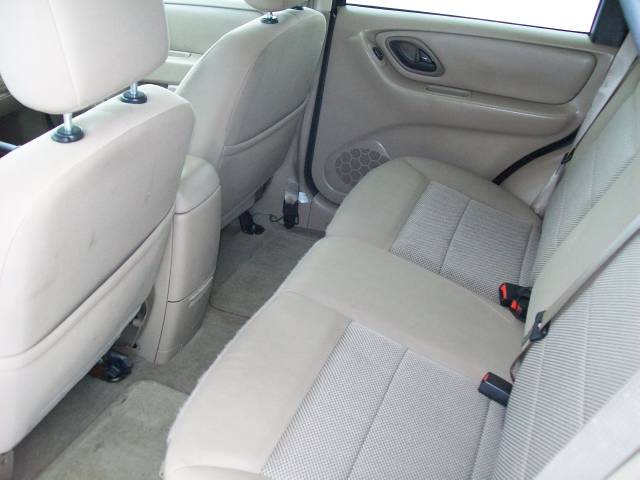 2006 Ford Escape ESi
