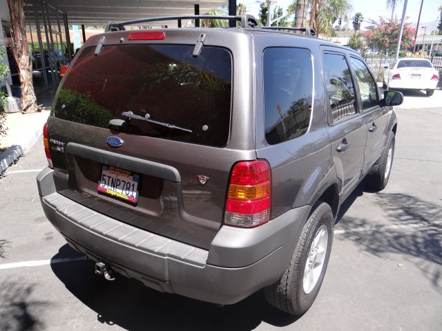 2006 Ford Escape SL 4x4 Regular Cab
