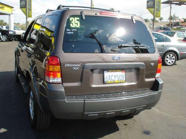 2006 Ford Escape ESi