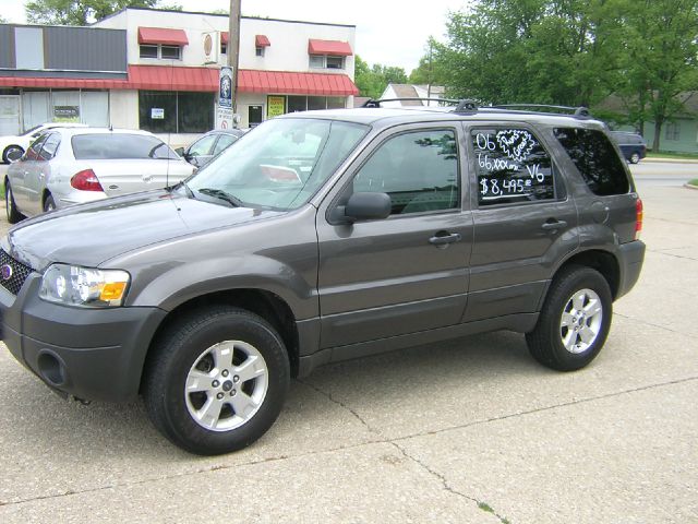 2006 Ford Escape ESi