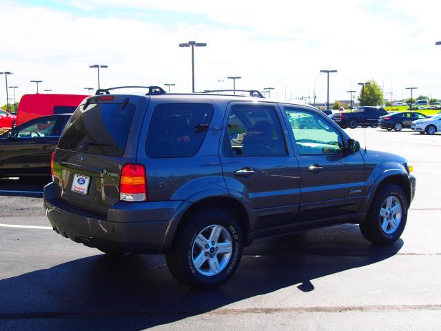 2006 Ford Escape ESi