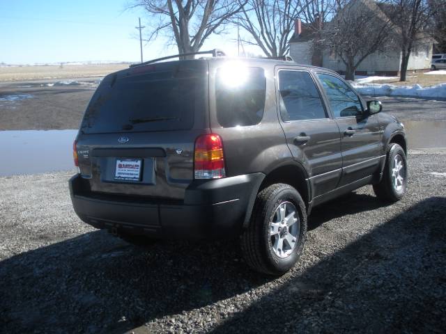 2007 Ford Escape ESi