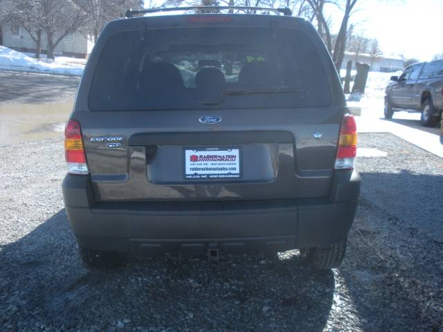 2007 Ford Escape ESi