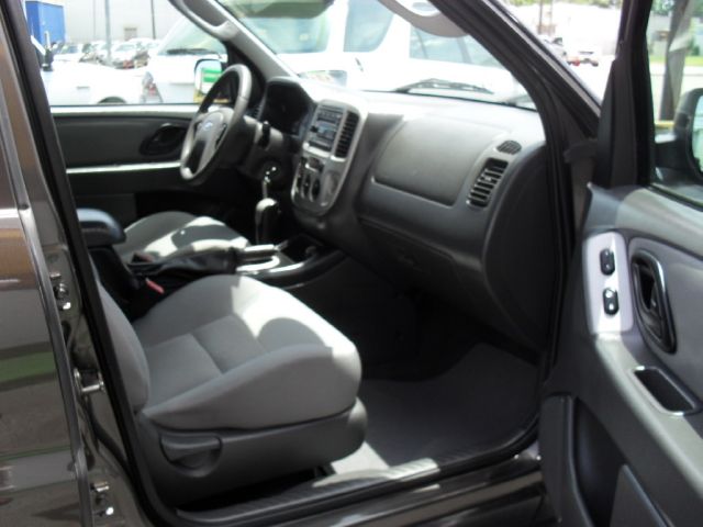 2007 Ford Escape HD Dually 4x4