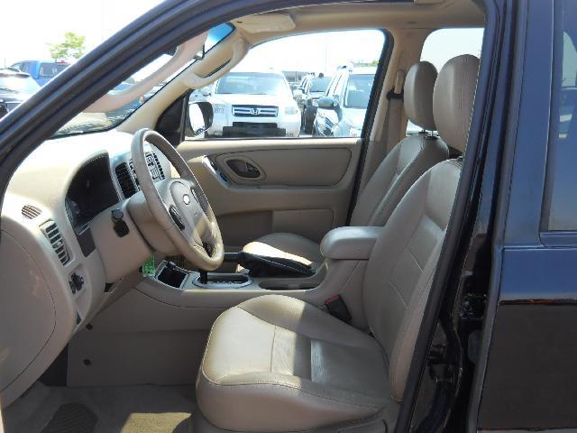 2007 Ford Escape SLT 25