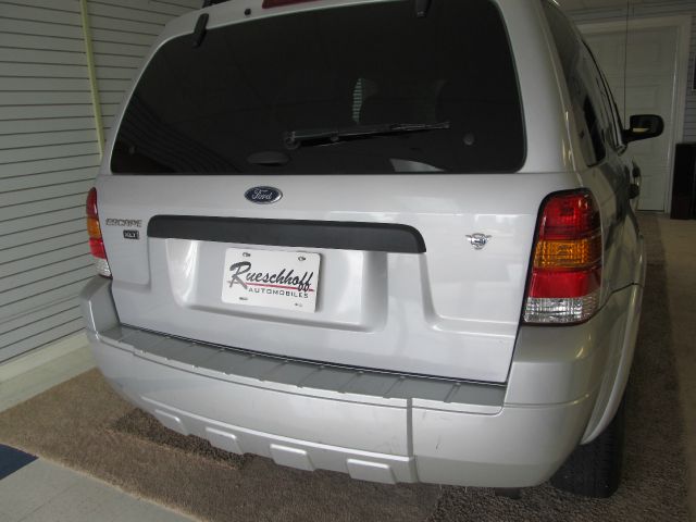 2007 Ford Escape 15